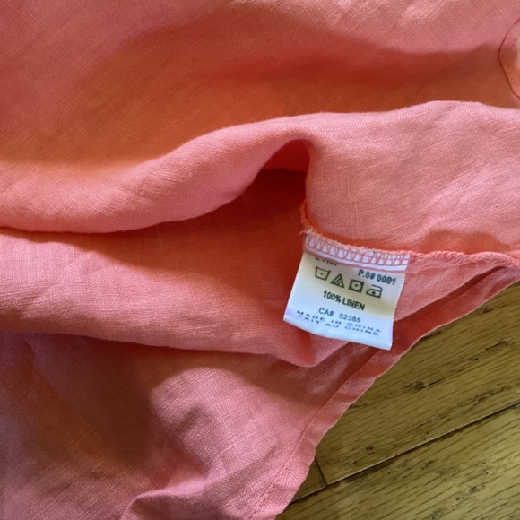 Lightweight 100% linen coral/pink top, wood buttons, size L - Picture 4 of 4